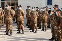 V Slovenijo prihaja na pomoč italijanska vojska #video