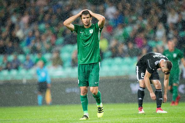 Čudno dogajanje v Olimpiji: je med Kronavetrom in Stolico počilo?