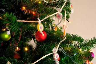 Božični mojster: sladka girlanda za novoletno jelko