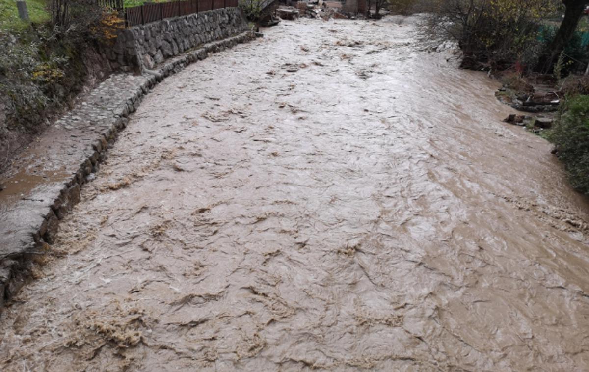 Tržič | Upamo, da deževje ne bo tako obilno, da bi se vodotoki spet čezmerno dvignili, pravijo v vasi Belca. | Foto Gašper Petovar