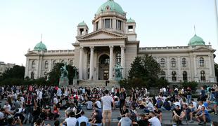 Protesti znova po vsej Srbiji, a tokrat minili mirno