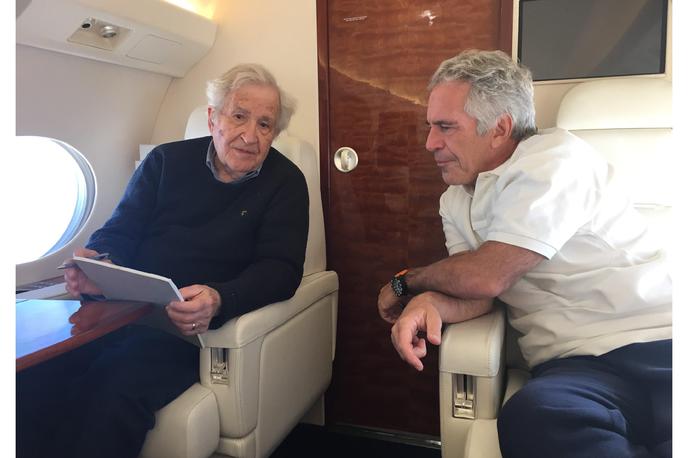 Noam Chomski, Jeffrey Epstein | Foto House Oversight Democrats