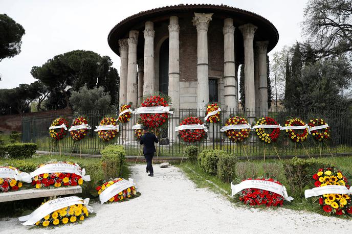 Rim pogrebniki protest | Foto Reuters