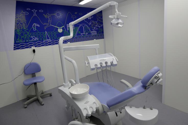 ... med drugim tudi za zobobole. | Foto: Reuters