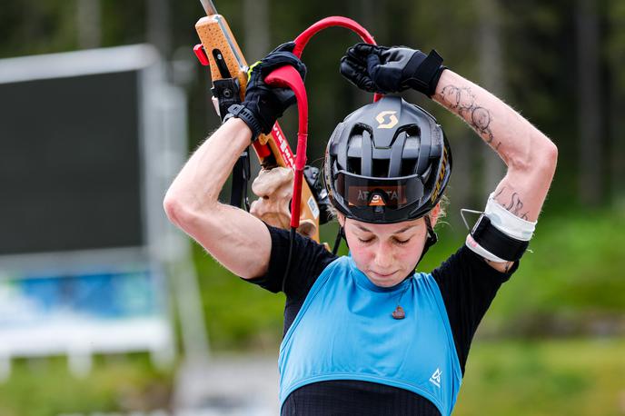 Lena Repinc | Mlada slovenska biatlonka Lena Repinc utegne uiti med kolesarke. | Foto Aleš Fevžer