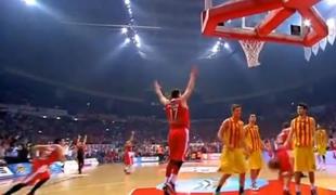 Trojka z zvokom sirene, ki je potolkla Nachbarja (video)