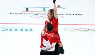 V curlingu mešanih ekip zmaga Kanadi