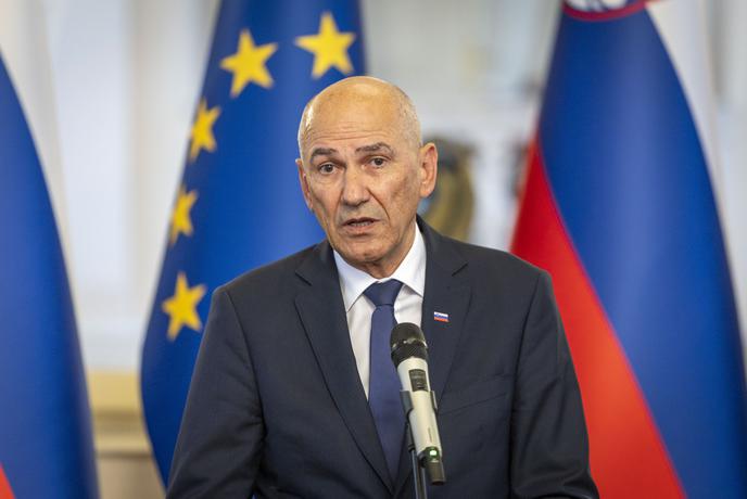 Več kot polovica vprašanih ne podpira krepitve odnosov z Izraelom pod novo Janševo vlado