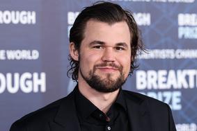 Carlsen tretjič svetovni prvak v hitropoteznem šahu, igranem na spletu
