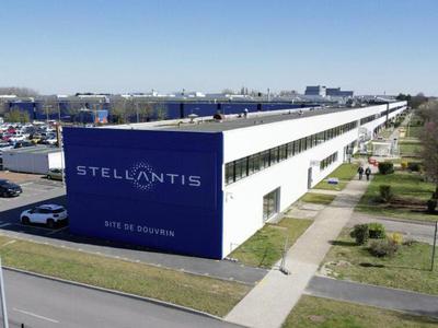 Stellantis po 57 letih zapira eno najpomembnejših tovarn motorjev