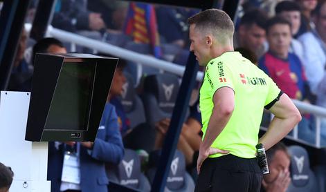 V javnosti zaokrožil posnetek, navijači Barcelone besni kot še nikoli #video