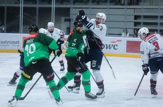 Olimpija se je igrala z vodstvom, a madžarski dvojček odprla z zmago