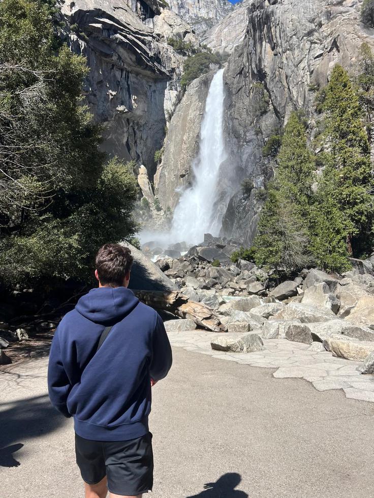 Med študijem na univerzi Fresno Pacific je obiskal tudi narodni park Yosemite in jezero Tahoe, ki sta ga očarala. | Foto: osebni arhiv Tevža Podlipnika