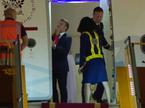 Emmanuel Macron in Brigitte Macron klofuta