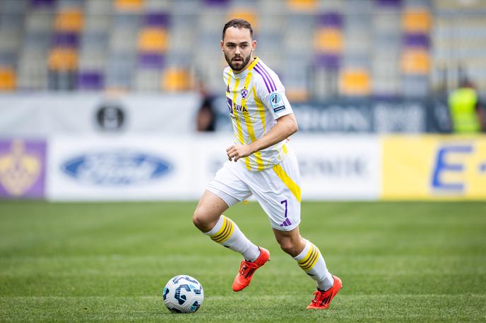 György Komaromi | György Komaromi odhaja na posodo v Debrecen. | Foto Jure Banfi