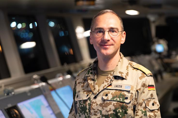 Kapitan fregate Sachsen-Anhalt Daniel Läzar je vajen ruskih provokacij s preleti letal. | Foto: Guliverimage