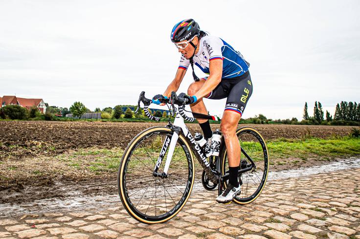 Na francoski klasiki Pariz-Roubaix 2021. | Foto: Guliverimage