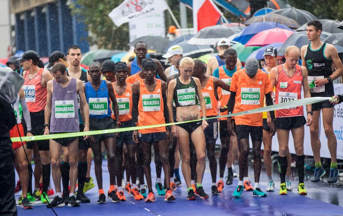 ljubljanski maraton | Čeprav se od lani lahko pohvalijo s sijajnim rekordom, od letos pa tudi z zlato značko IAAF, so imeli organizatorji ljubljanskega maratona letos precej težav z naborom vrhunskih tekačev in tekačic. | Foto Žiga Zupan/Sportida