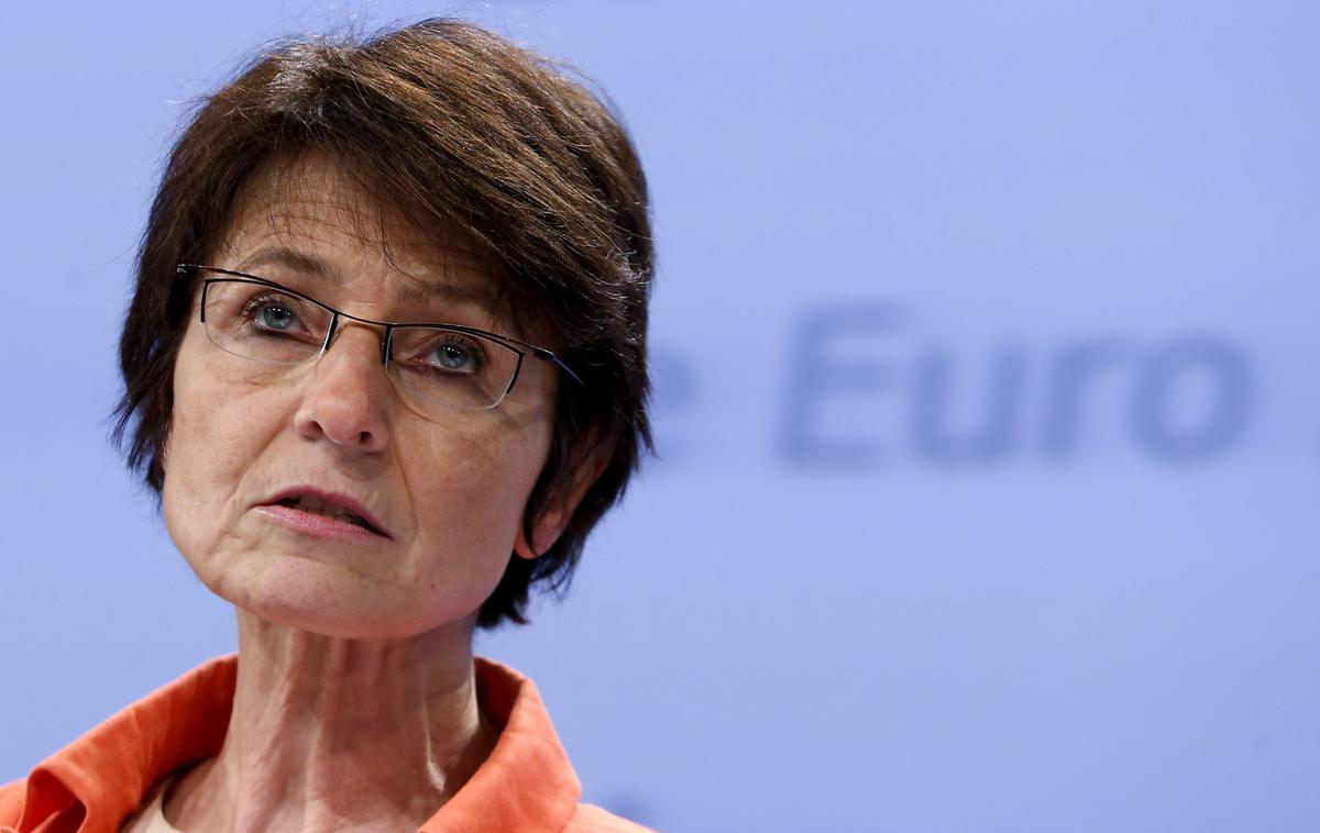 Marianne Thyssen | Mobilni delavci, ki v sistem socialne varnosti prispevajo enako kot lokalni delavci, bi morali biti deležni enakih ugodnosti, tudi če njihovi otroci živijo v tujini. V EU ni drugorazrednih otrok," je poudarila komisarka Marianne Thyssen. | Foto Reuters