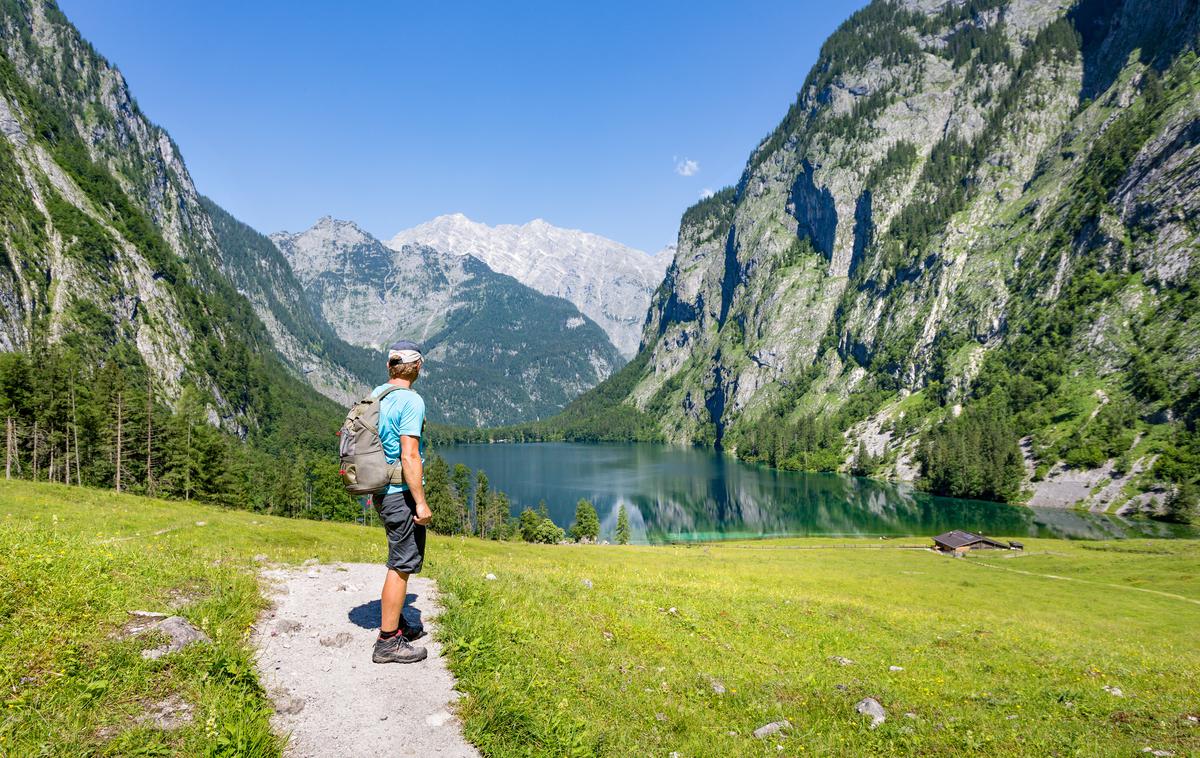 pohodništvo, hribi, gore, razgled | Foto Shutterstock