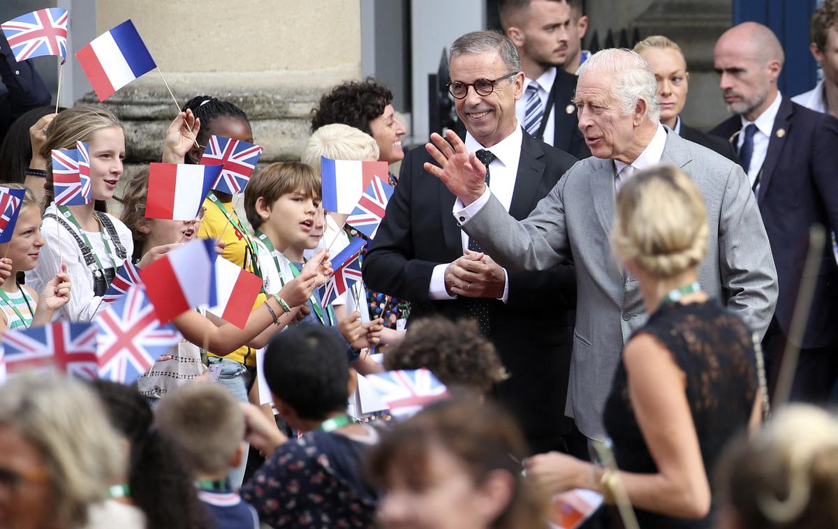 Britanski kralj Karel III. | Britanski kralj Karel III. je danes v mestu Bordeaux končal svoj tridnevni obisk v Franciji. | Foto Reuters