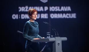Ministrica Vrečko na proslavi: Reformacija je prebujala ljudstvo