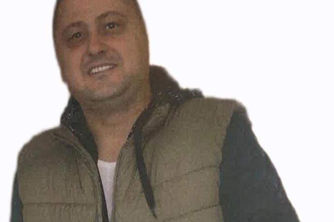 osumljenec, policija | Policija je objavila fotografijo osumljenca in ob tem prosi za pomoč in koristne informacije. | Foto PU Ljubljana