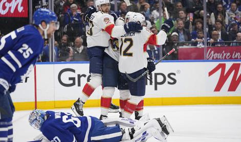 Prvaki kot zadnji v polfinale lige NHL