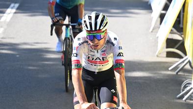 Boleč udarec za Tadeja Pogačarja in UAE Emirates: Joao Almeida zaključil Tour de France