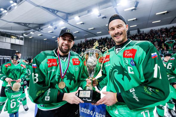 Olimpija priigrala 20. zvezdico, Pavlin sklenil kariero #video