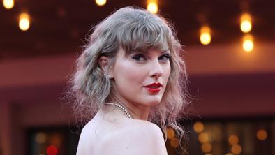 Era Taylor Swift je napočila tudi v kinu