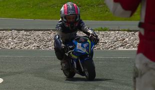 Tudi malčke navdušuje motošport #video