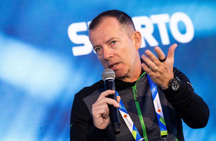 "V tem obdobju je Slovenija igrala vidnejšo vlogo pri zagotavljanju boljših finančnih garancij za nacionalne zveze, ki na letni ravni s prihodki od TV-pravic ne presežejo tri milijone evrov." | Foto: Vid Ponikvar/Sportida