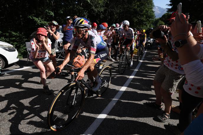 Remco Evenepoel, TdF26 | Remco Evenepoel ostaja drugi v skupnem seštevku, a ima zdaj za Tadejem Pogačarjem že več kot sedem minut zaostanka. | Foto Reuters