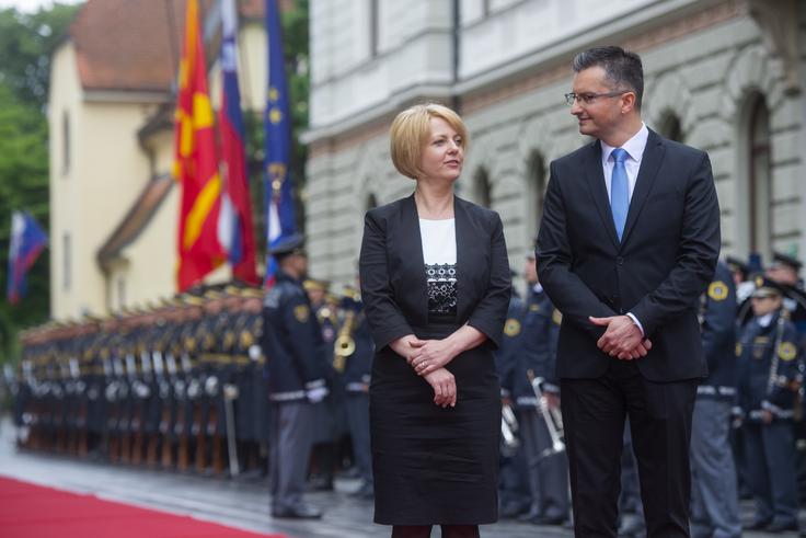 Nekdanji premier Marjan Šarec z ženo Barbaro Iskra Šarec ob obisku predsednika vlade Severne Makedonije Zorana Zaeva | Foto: STA ,