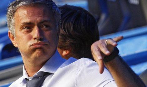 Kje sedi Mourinho na letalu? Odgovor je preprost