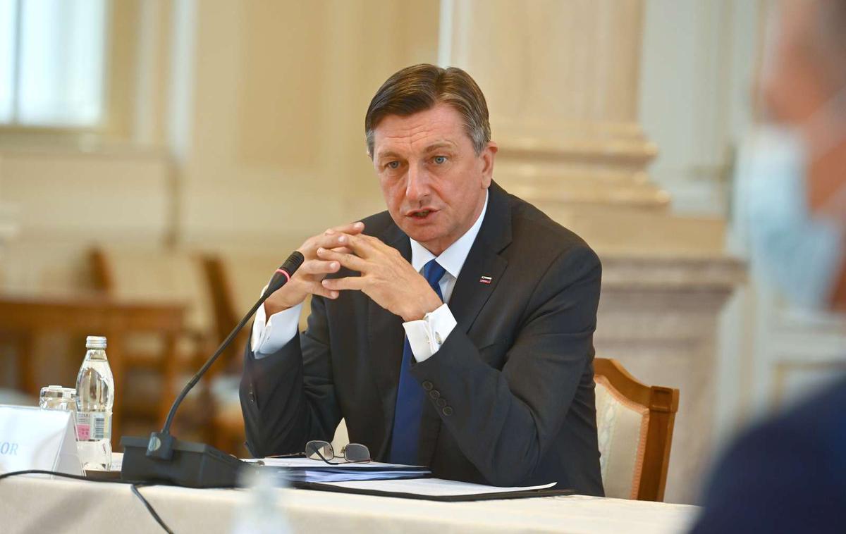 Borut Pahor | Programski svet Radiotelevizije Slovenija (RTVS) sestavlja 29 članov, od katerih predsednik republike na predlog registriranih verskih skupnosti imenuje dva člana. | Foto STA