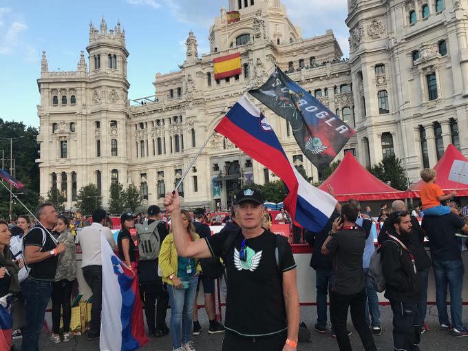 Primož Čerin je lanski zaključek Vuelte spremljal v Madridu, letos pa tako kot večina na televizijskih zaslonih. | Foto: Jaka Lopatič