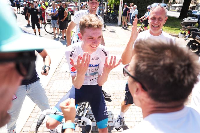Jakob Omrzel | Jakob Omrzel je zablestel na baby Giru in pokoril konkurenco ter spisal največji uspeh v karieri. | Foto Reuters