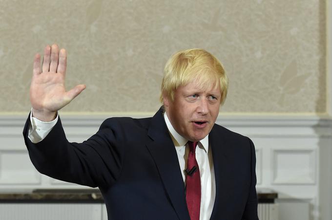 "Nekatera veleposlaništva po Evropi niso v stiku s tem, akj se dogaja po Evropi.  Želimo jih okrepiti," je pred dnevi poslancem dejal britanski zunanji minister Boris Johnson. | Foto: Reuters