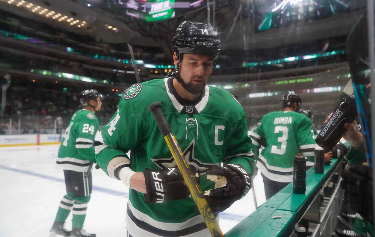 Jamie Benn | Jamie Benn bo zaradi poškodbe izpustil začetek sezone. | Foto Guliverimage