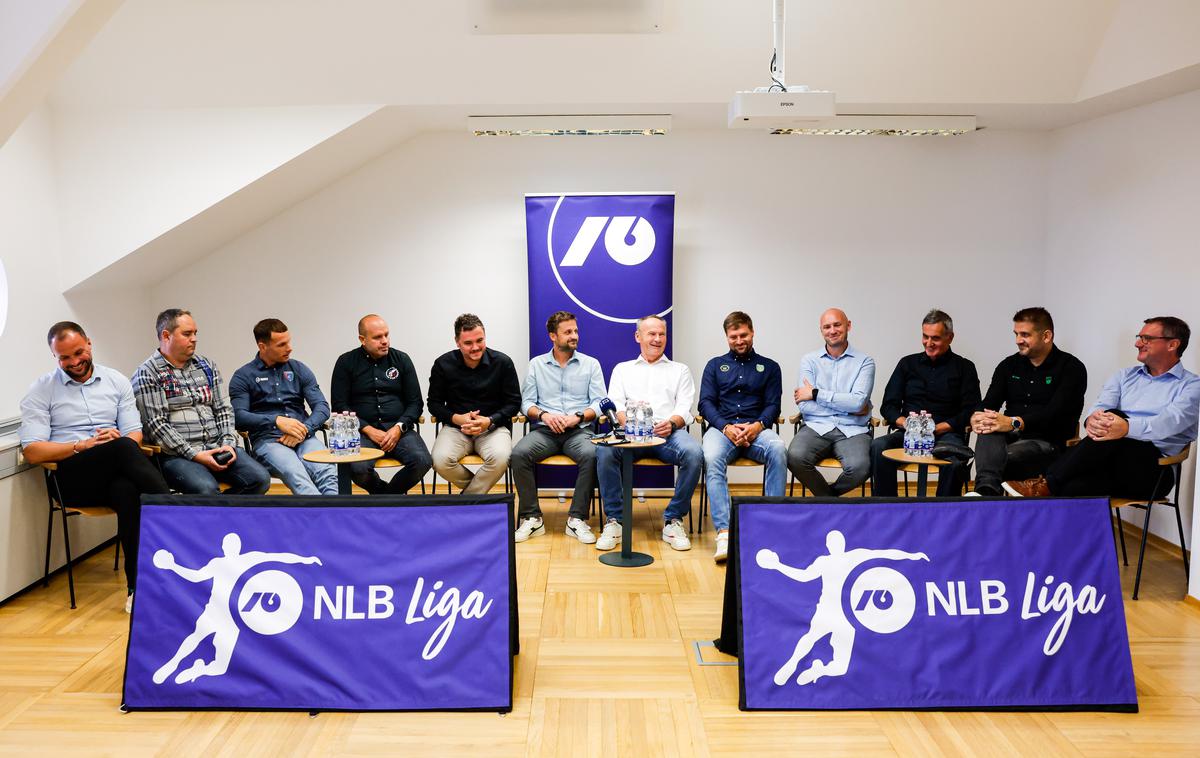 Novinarska konferenca liga NLB | Predstavniki klubov so predstavili cilje v novi sezoni. | Foto Aleš Fevžer