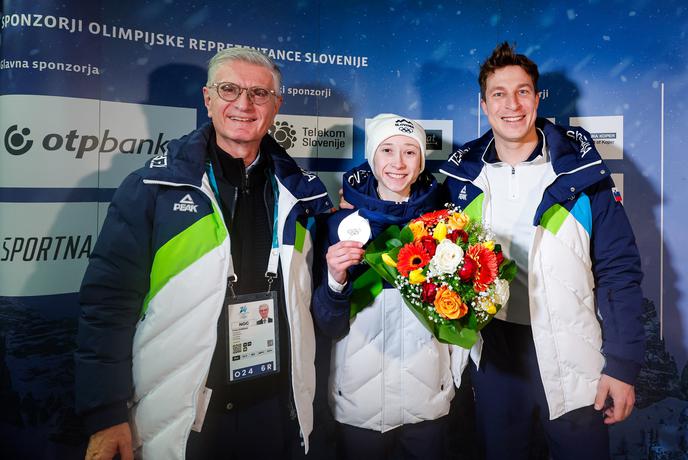 Bobinac: Slovenija ostaja športna velesila. Vogrinec: Skrbi me za prihodnost smučanja.