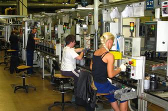 Industrijska proizvodnja z več kot sedemodstotno rastjo