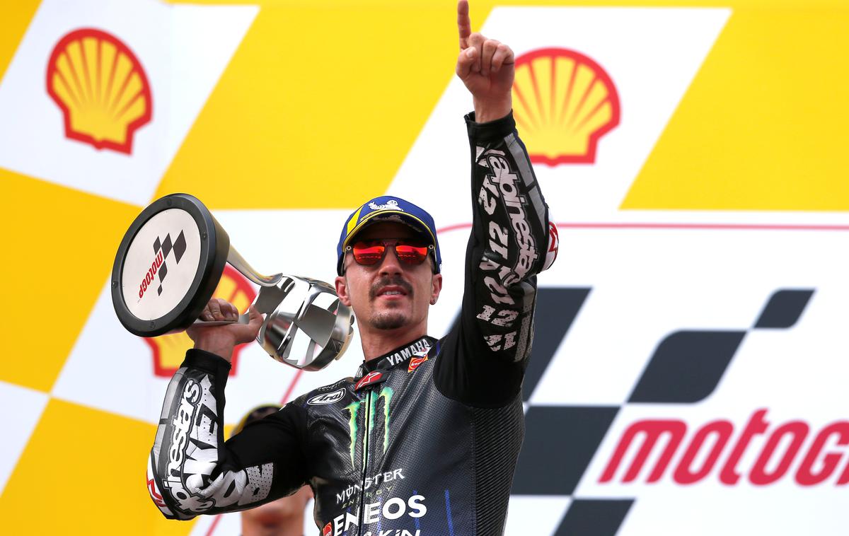 Vinales | Maverick Vinalec je bil na VN Malezije v razredu motoGP hitrejši od rojaka Marca Marqueza in Italijana Andree Doviziose.  | Foto Reuters