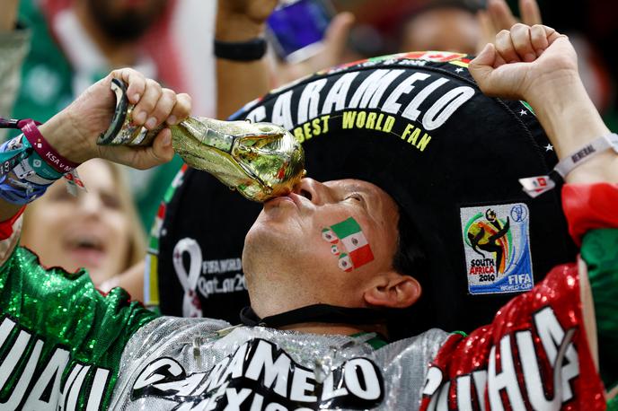 SP navijači Mehika | Najbolj obiskana tekma na letošnjem mundialu v Katarju je bila tekma med Argentino in Mehiko, ki si jo je na stadionu Lusail ogledalo 88.966 navijačev.  | Foto Reuters