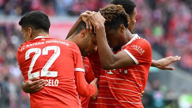 Bayern spet pred Borussio