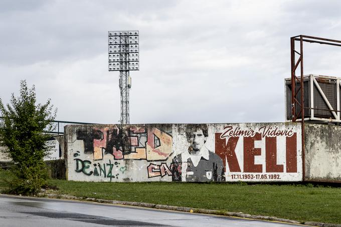 Zunanji del stadiona Koševo krasi njegova podoba. | Foto: Ana Kovač