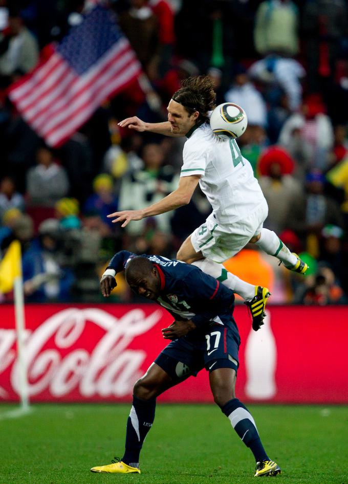Na srečanju SP 2010 proti ZDA se je po prvem polčasu veselil velikega vodstva z 2:0, ki pa je na koncu skopnelo (2:2).  | Foto: Vid Ponikvar