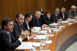 Virant Tanku: Iz administrativne muhe delate političnega slona